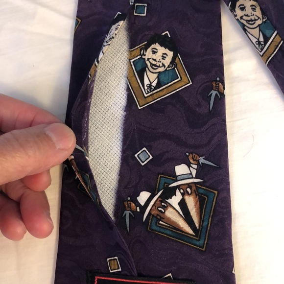 Mad Magazine Alfred E. Newman/Spy vs Spy Purple Silk Tie Made in Canada - Picture 12 of 12